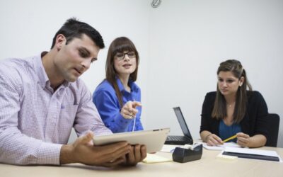 How to Lead Effective Team Meetings in a Neurodiverse Workplace